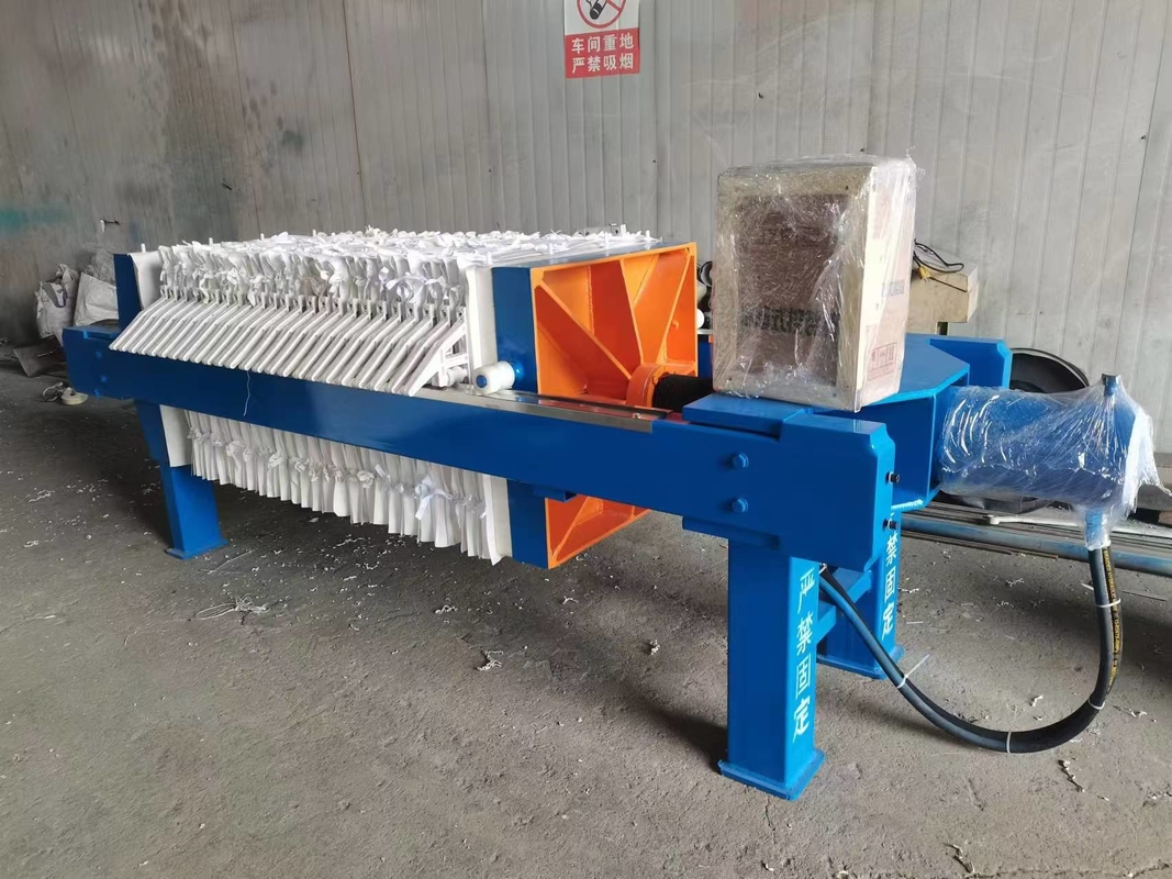 Mesin Filter Kerangka Plat Kapasitas Besar Untuk Minyak mentah Mesin Filtrasi Cairan Padat Komersial